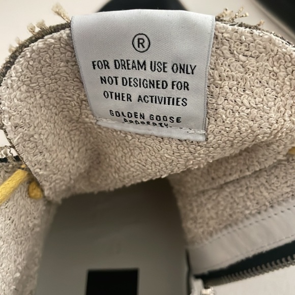 Golden Goose Francy Mens High Top Sneakers - Picture 8 of 16